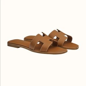 ❗️Sold❗️Hermès Oran sandal 38.5Gold Piqûres Écrues